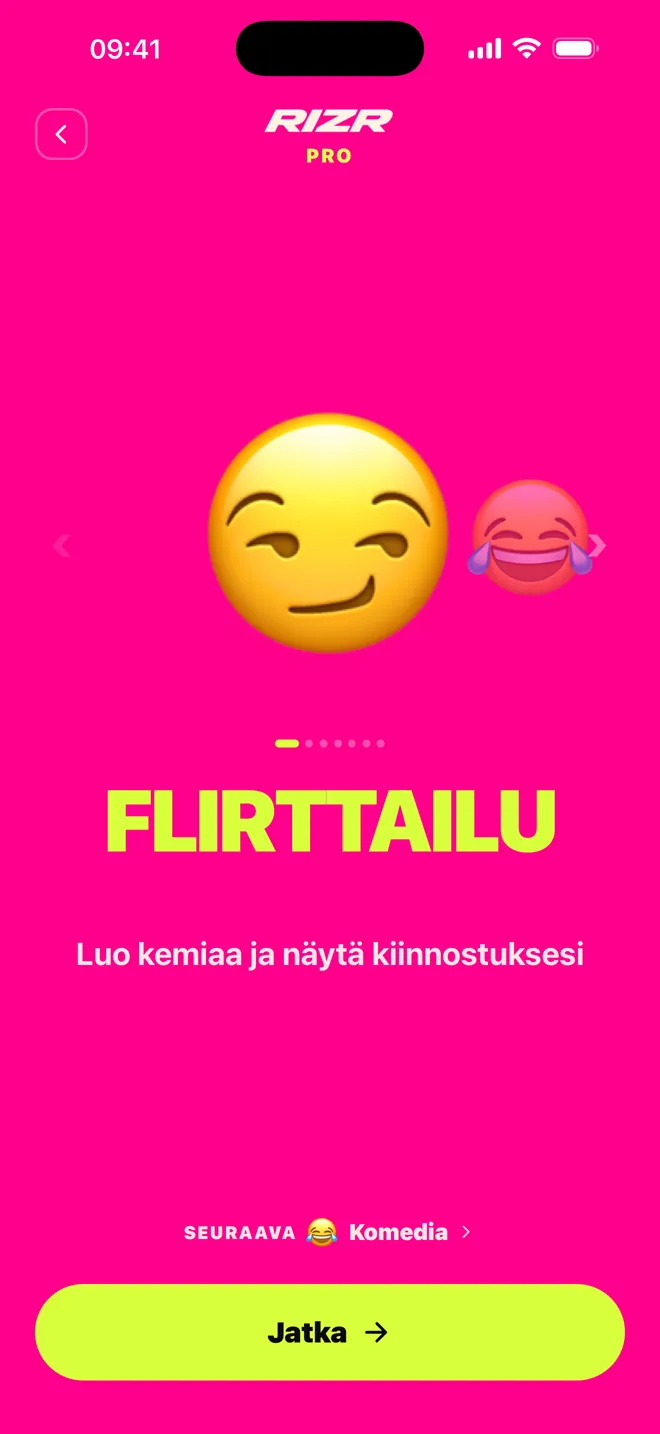 Oikea tallenne RIZR-sovelluksesta ehdottamassa vastauksia chattiin